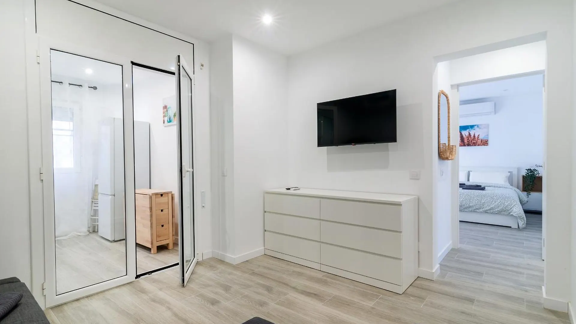 Διαμέρισμα Salatan Apartments, Plaza Paris Λορέτ Ντε Μαρ